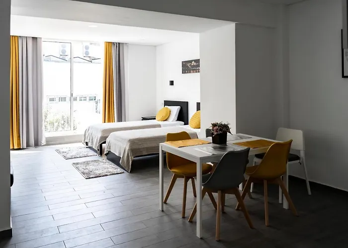 Almada Downtown 304 Daire